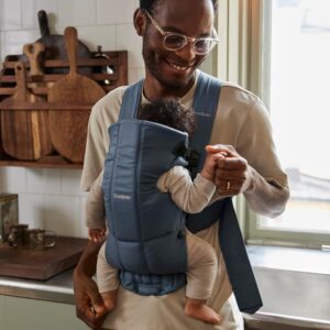 BabyBjorn MINI ergosoma mazuļiem 0-12mēn. krāsa Indigo Blue Woven