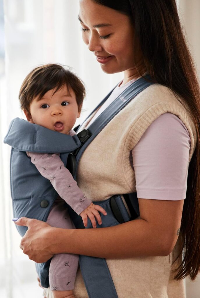 BabyBjorn MINI ergosoma mazuļiem 0-12mēn. krāsa Indigo Blue Woven