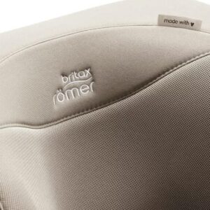 Britax Romer SAFEFIX autokrēsliņš bērniem 100-150cm