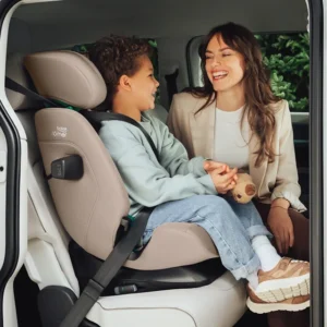 Britax Romer SAFEFIX autokrēsliņš bērniem 100-150cm