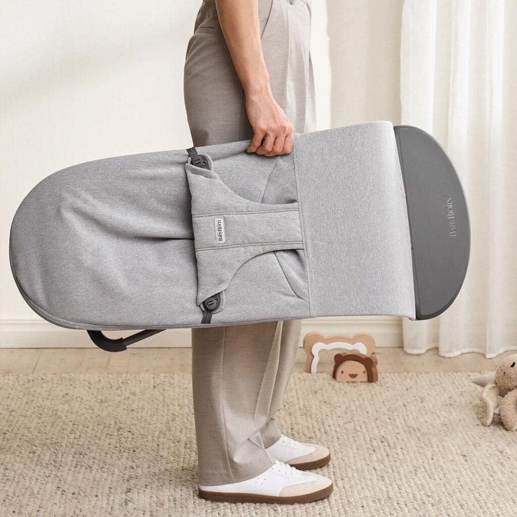 BabyBjorn BLISS šūpuļkrēsls mazuļiem 0-13kg krāsa Light Grey Melange Woven