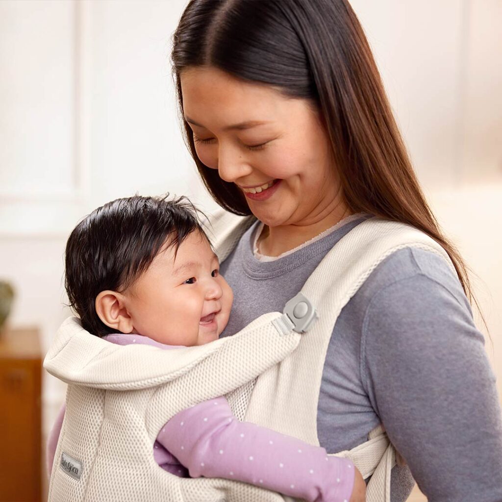 BabyBjorn HOLD ergosoma mazuļiem 0-18mēn. krāsa Cream Airy Mesh