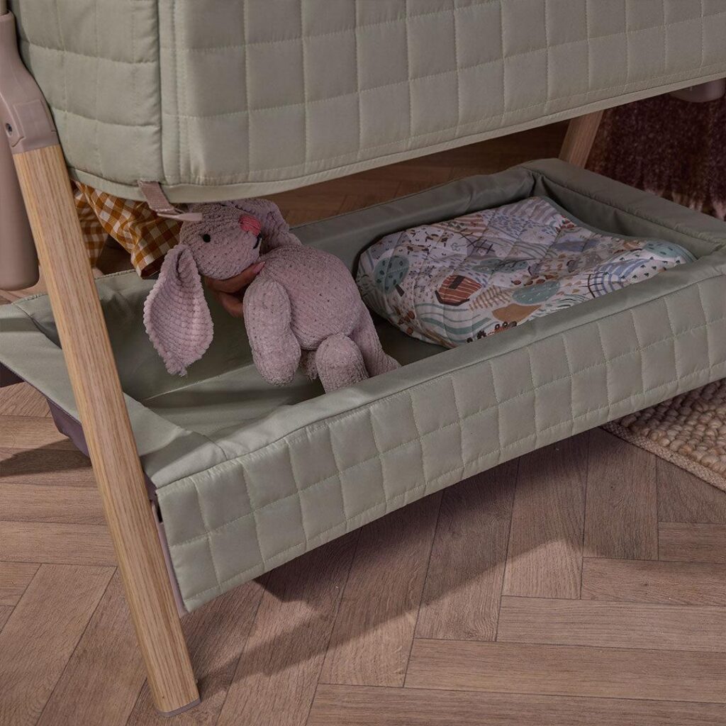 Tutti Bambini CoZee SENSE mazuļu gultiņa ar vadības paneli krāsa Drifted Oak-Eucalyptus